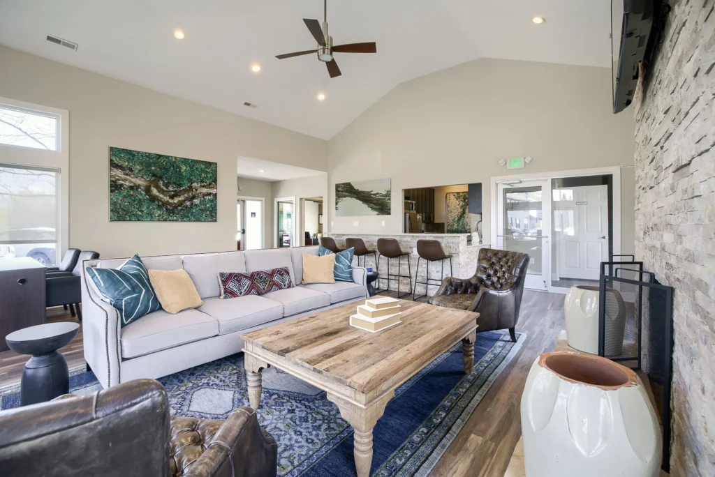 National Property REIT Corp. living room